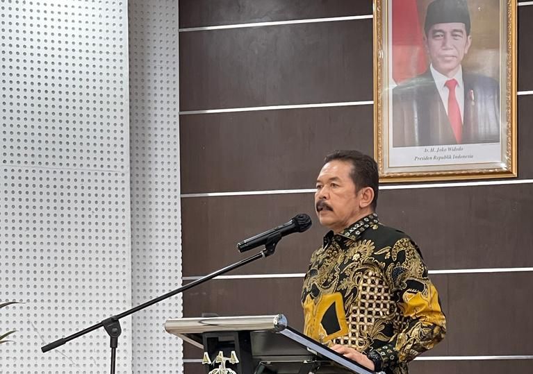 podiumnews.com-Burhanuddin Ancam Tindak Tegas Jaksa Bermain Perkara